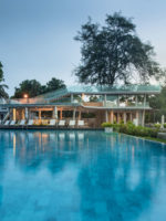 สระว่ายน้ำ Veranda Resort & Spa